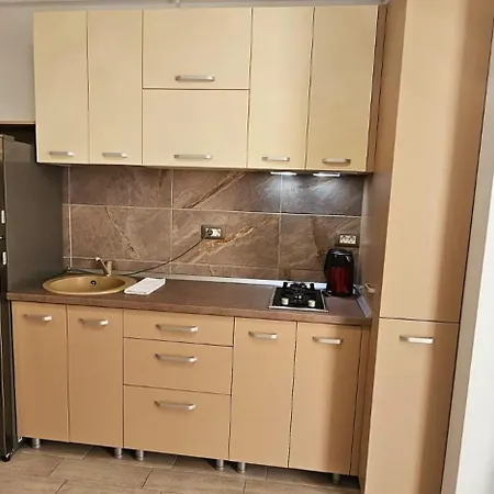 Sunrise Deluxe - Pool & Promenada Apartment